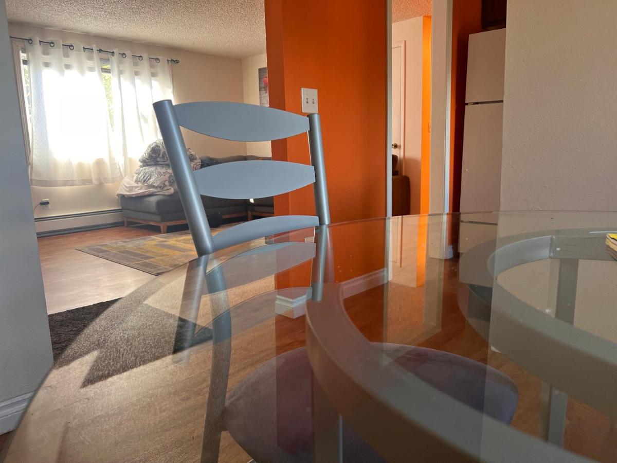 Lovely Two Bedroom, Minutes Away From Downtown Anchorage Buitenkant foto