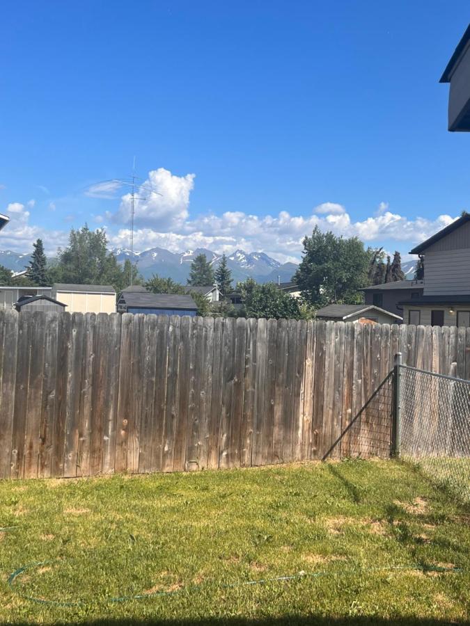 Lovely Two Bedroom, Minutes Away From Downtown Anchorage Buitenkant foto